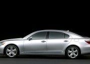 Lexus LS460L